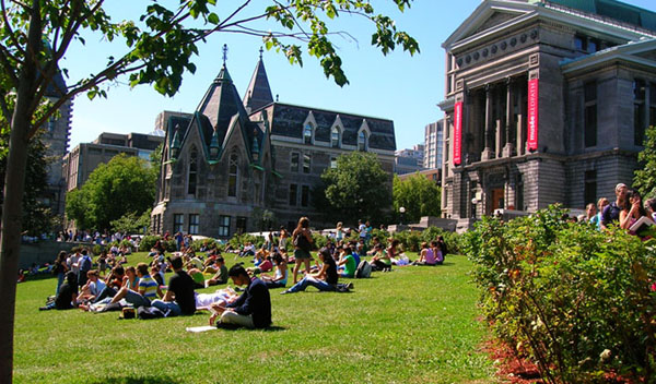 CANADA-gia-han-them-1-nam-chinh-sach-visa-du-hoc-canada-CES