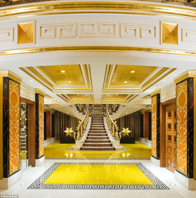 Khách-sạn-Burj-Al-Arab-Dubai-UAE-1