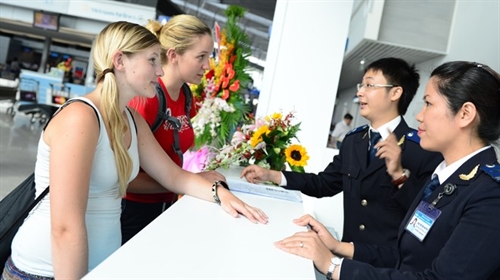 Vietnam_to_slash_visa_fees_in_November_to_boost_tourist_arrivals