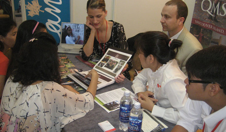 canada-uu-tien-xet-thi-thuc-cho-sinh-vien-viet-nam-dich-vu-lam-visa-canada