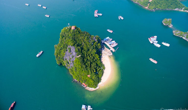 home-vinh-ha-long-boi-canh-trong-phim-King-Kong-02