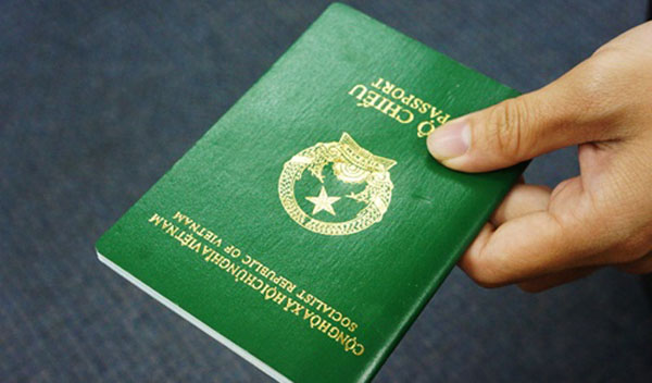 mat-ho-chieu-phai-bao-cong-an-trong-vong-48-gio