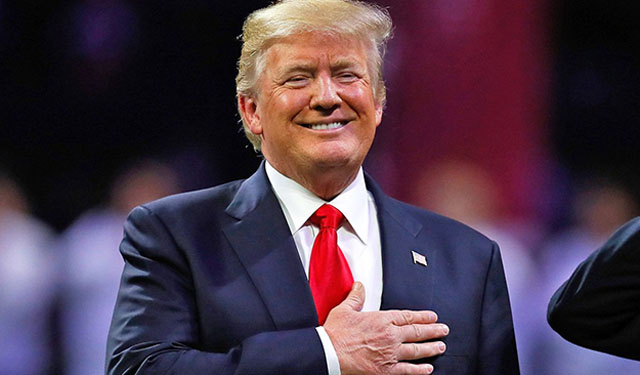 my-tinh-xai-tai-khoan-mang-xa-hoi-ao-de-theo-doi-nguoi-xin-visa-my