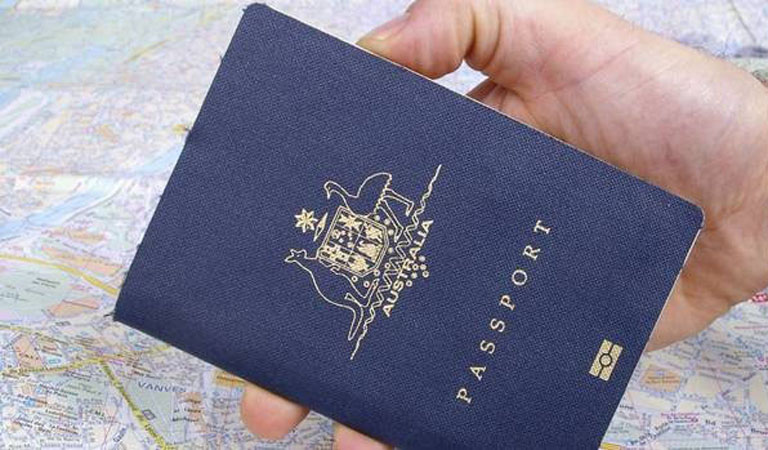 trang-chu-autralia-thu-nghiem-su-dung-hoc-chieu-dien-tu