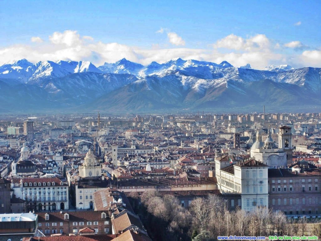 turin-thanh-pho-cua-thien-than-va-ac-quy-10