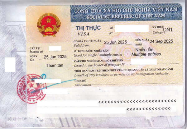 Việt Nam visa dán vào hộ chiếu